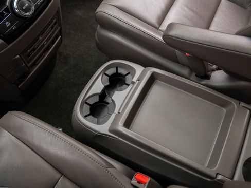 Used 2014 Honda Odyssey Touring Elite image 22