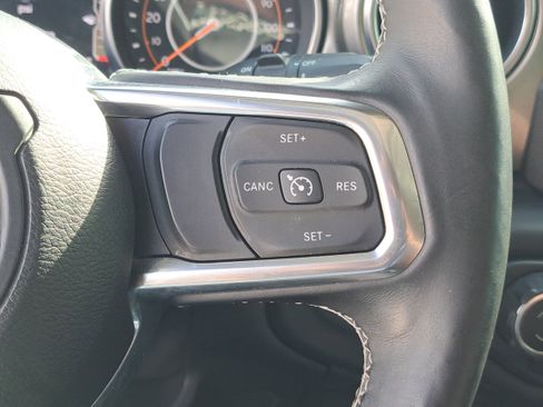 Used 2018 Jeep Wrangler Unlimited Sahara w/ LED Lighting Group image 22