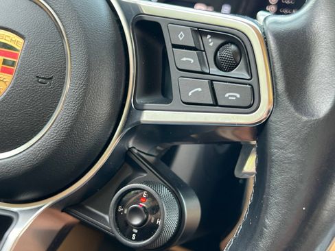 Used 2020 Porsche Panamera 4 AWD/4WD image 25