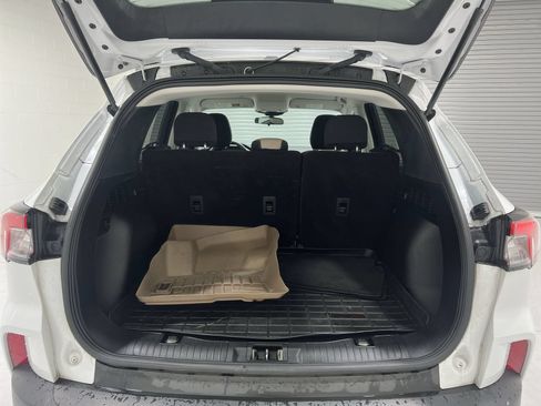 Used 2022 Ford Escape SE AWD/4WD image 22