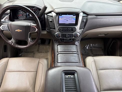 Used 2016 Chevrolet Suburban LTZ image 16
