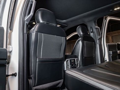 Used 2019 Ford F250 Platinum w/ Platinum Ultimate Package image 25