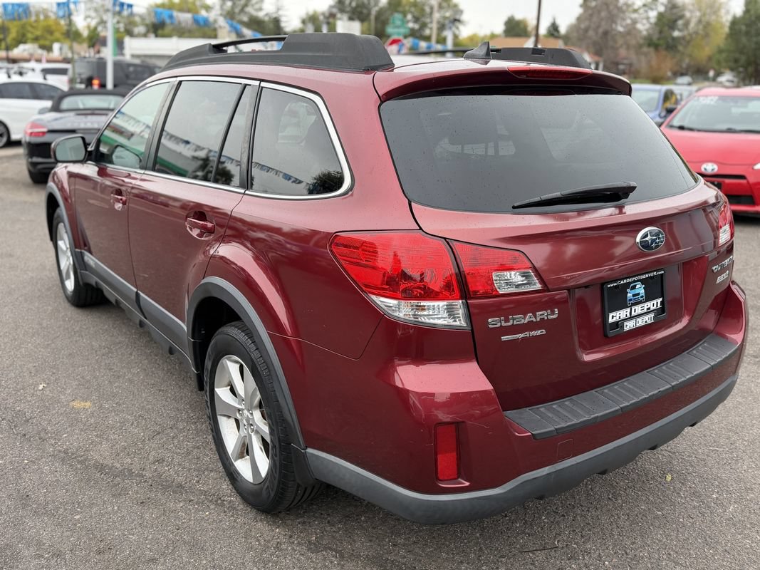Used 2014 Subaru Outback 2.5i Limited AWD/4WD image 4