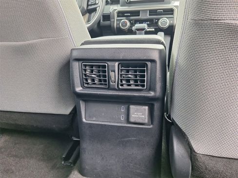 Used 2025 Toyota 4Runner TRD Off-Road image 19