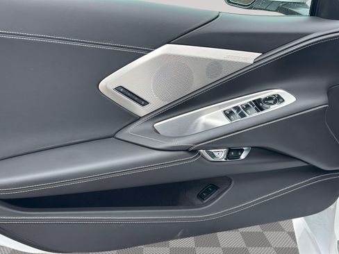 Used 2023 Chevrolet Corvette Stingray Premium Conv w/ Z51 Performance Package RWD image 26
