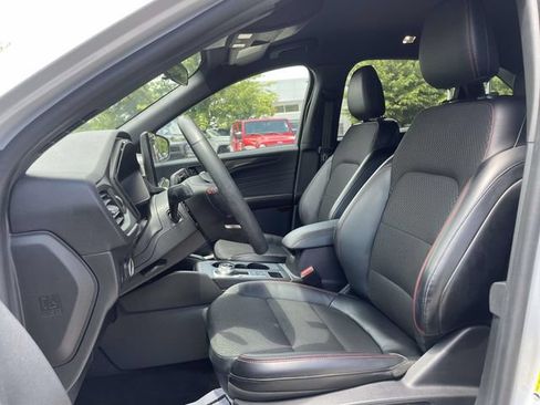 Certified 2025 Ford Escape ST-Line w/ Tech Pack #1 AWD/4WD image 22