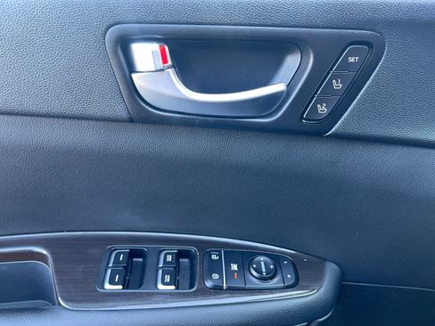 Used 2020 Kia Optima Premium image 20