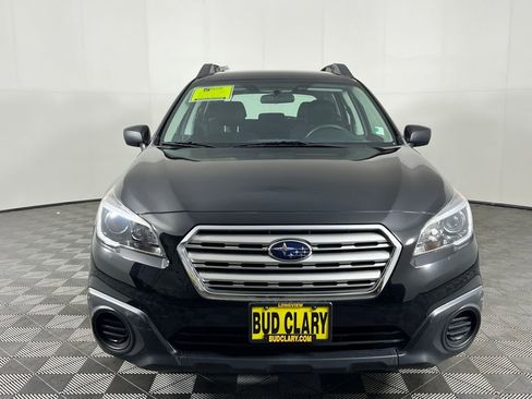Used 2017 Subaru Outback 2.5i image 2