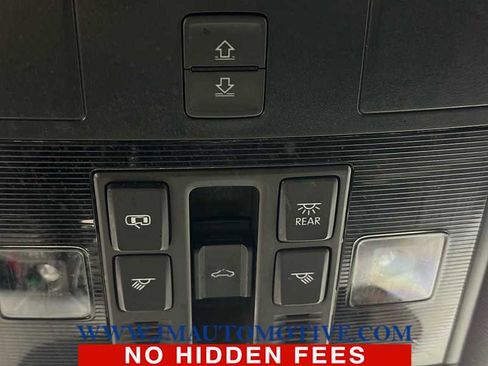 Used 2021 Volkswagen Tiguan SE R-Line image 38