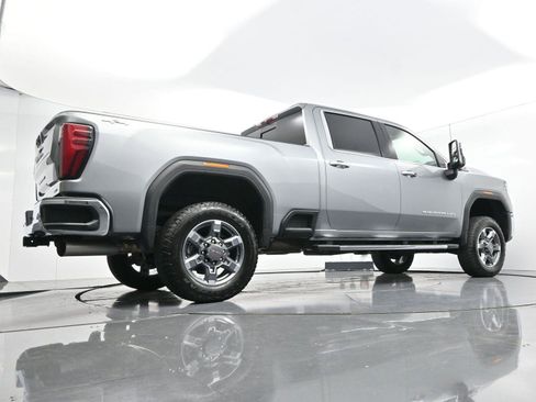 Used 2025 GMC Sierra 2500 SLT w/ SLT Premium Package image 54