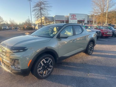 Used 2026 Hyundai Santa Cruz Limited image 3