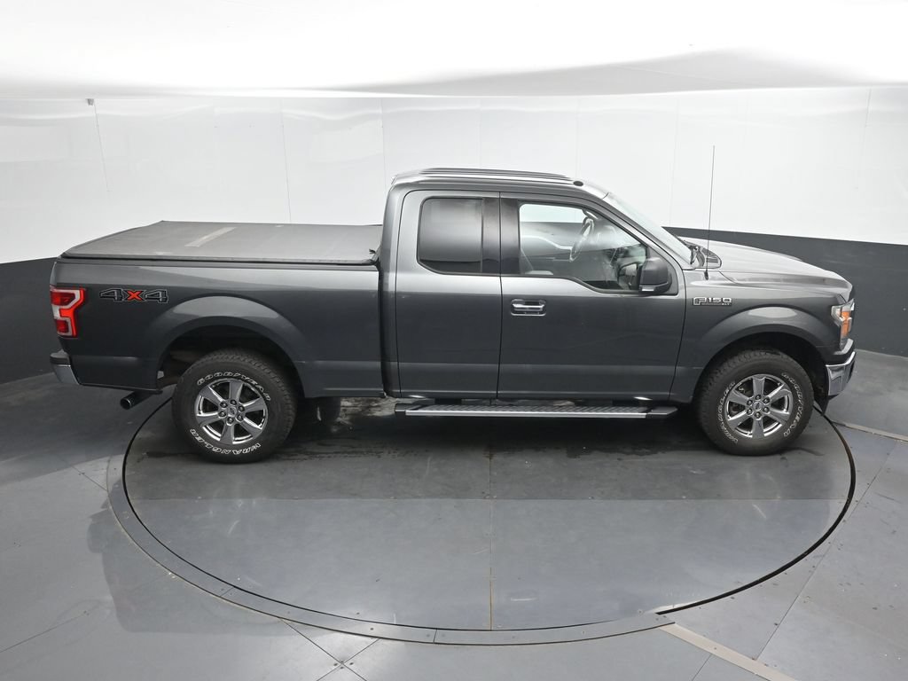 Used 2018 Ford F150 XLT w/ Equipment Group 302A Luxury AWD/4WD image 32