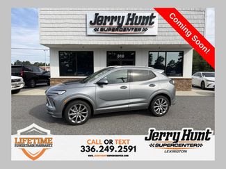 Used 2024 Buick Encore GX Avenir w/ Avenir Convenience Package AWD/4WD video 1