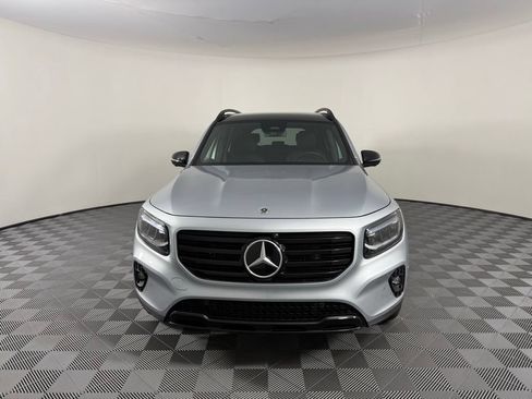 Certified 2025 Mercedes-Benz GLB 250 4MATIC image 2