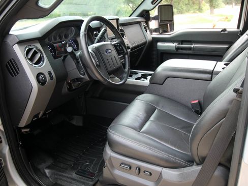 Used 2016 Ford F250 Lariat AWD/4WD image 24