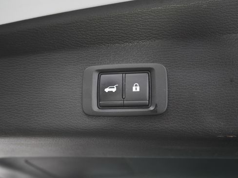 Used 2023 Mitsubishi Outlander SEL image 12