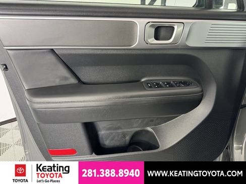 Used 2026 Hyundai Santa Fe SEL FWD image 11