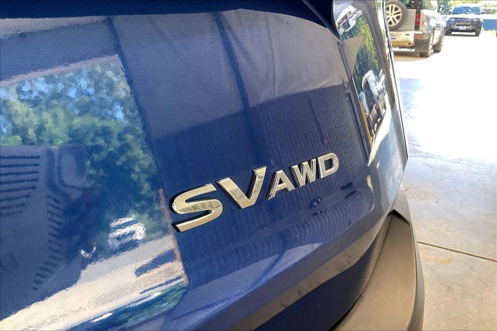 Used 2023 Nissan Rogue SV AWD/4WD image 25