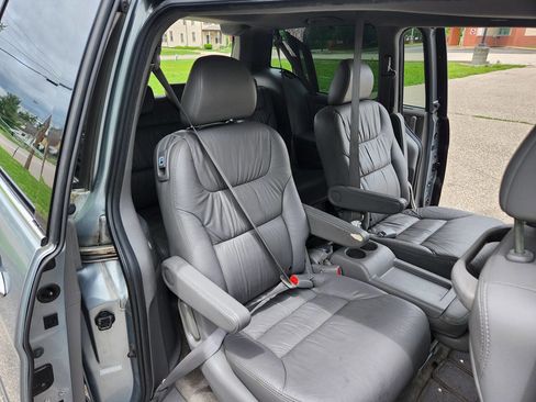 Used 2010 Honda Odyssey EX-L image 23