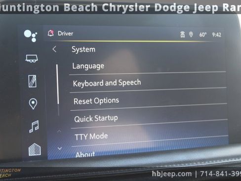 Used 2024 Chevrolet Suburban LT image 27