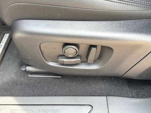 Used 2024 Land Rover Range Rover Evoque S image 21