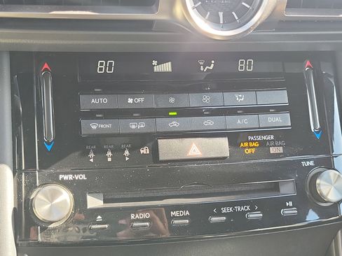 Used 2021 Lexus IS 300 IS 300 w/ Accessory Package image 27