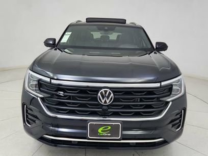Used 2024 Volkswagen Atlas Cross Sport SEL Premium R-Line
