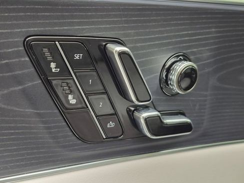 New 2026 Cadillac Lyriq Sport w/ LPO, Floor Liner Package AWD/4WD image 18