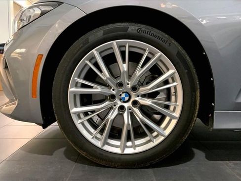 Used 2023 BMW 330i Sedan image 9