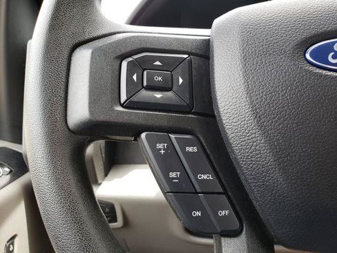 Used 2019 Ford F250 XL w/ Power Equipment Group RWD image 18