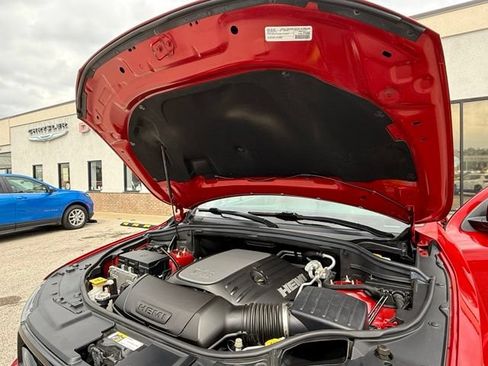 Used 2016 Dodge Durango R/T w/ Technology Group AWD/4WD image 54