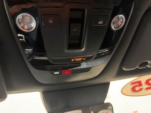 Used 2025 Kia Sportage X-Line Prestige image 19