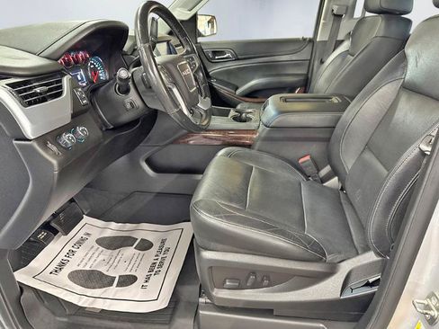 Used 2019 GMC Yukon SLT w/ Open Road Package AWD/4WD image 15