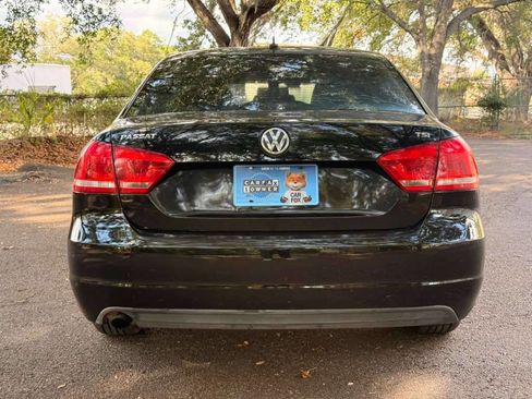 Used 2015 Volkswagen Passat 1.8T S FWD image 6