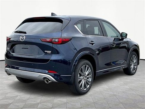New 2025 MAZDA CX-5 Signature image 6