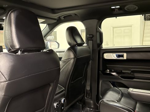 Used 2023 Ford Explorer ST w/ Equipment Group 401A image 17