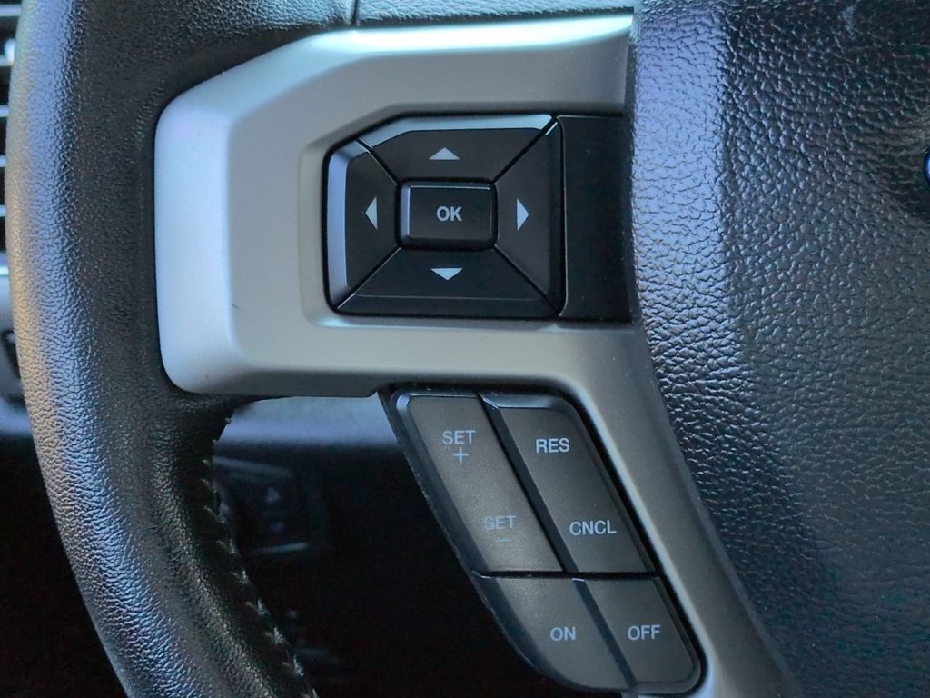Used 2019 Ford F250 Lariat w/ Lariat Ultimate Package AWD/4WD image 26