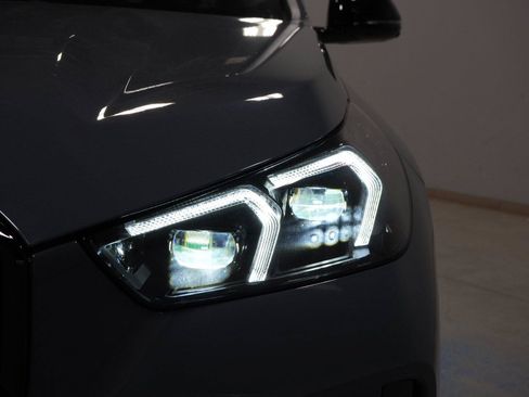 New 2027 BMW X1 xDrive28i AWD/4WD image 33