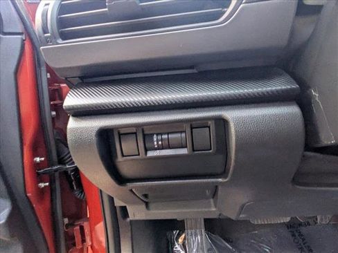 Certified 2024 Subaru Crosstrek 2.0i Premium image 18