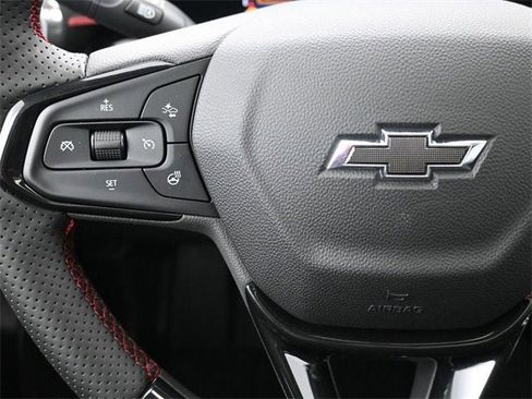 New 2026 Chevrolet Trax RS w/ Sunroof Package image 25