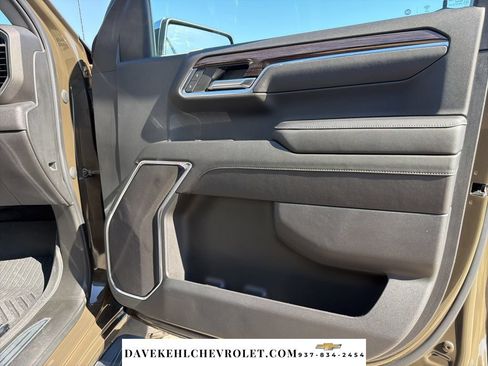 Used 2023 Chevrolet Silverado 1500 LT AWD/4WD image 22
