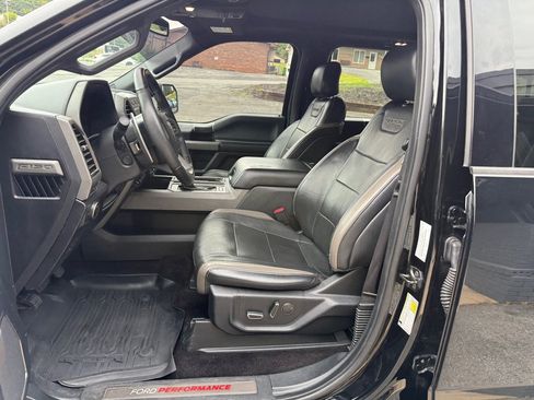 Used 2017 Ford F150 Raptor w/ Equipment Group 802A Luxury AWD/4WD image 42