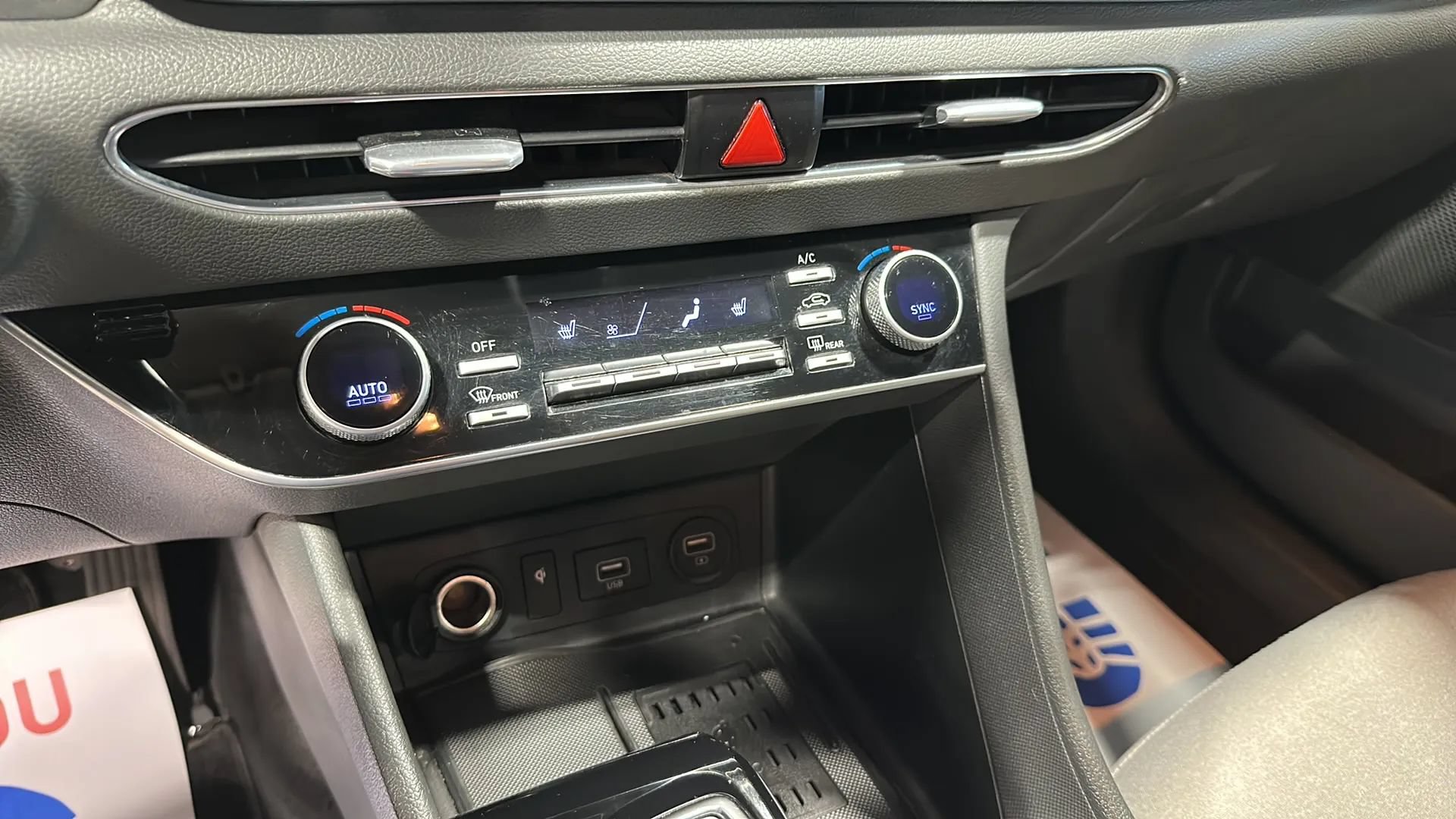 Used 2020 Hyundai Sonata SEL w/ Convenience Package FWD image 23