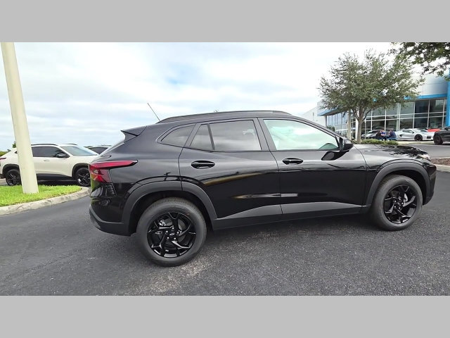 New 2026 Chevrolet Trax LT w/ Sunroof Package FWD image 19