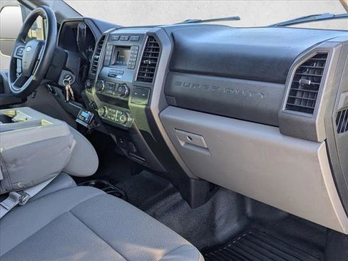 Used 2019 Ford F250 XL w/ STX Appearance Package image 20