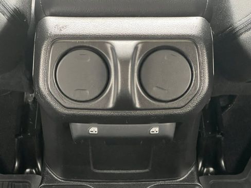 Used 2020 Jeep Gladiator Sport w/ Quick Order Package 24S image 25