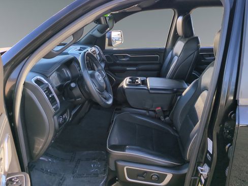 Used 2023 RAM 1500 Laramie image 9