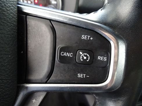 Certified 2022 RAM 1500 Laramie AWD/4WD image 8