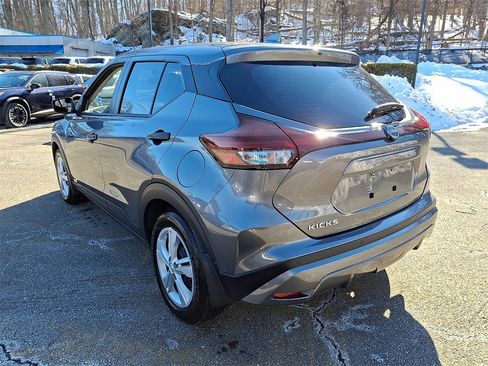 Used 2024 Nissan Kicks S image 5