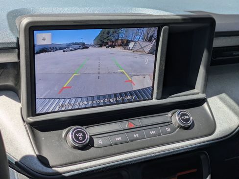 Certified 2024 Ford Maverick XLT image 18